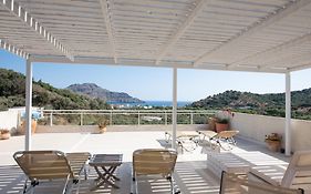 Antonis Apts, Physio Fitness Retreats